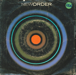 La pochette de 1988&nbsp;: (New Order - Blue Monday)