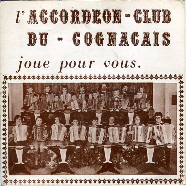 Accordon-club du Cognacais - Instruments du bide, Les