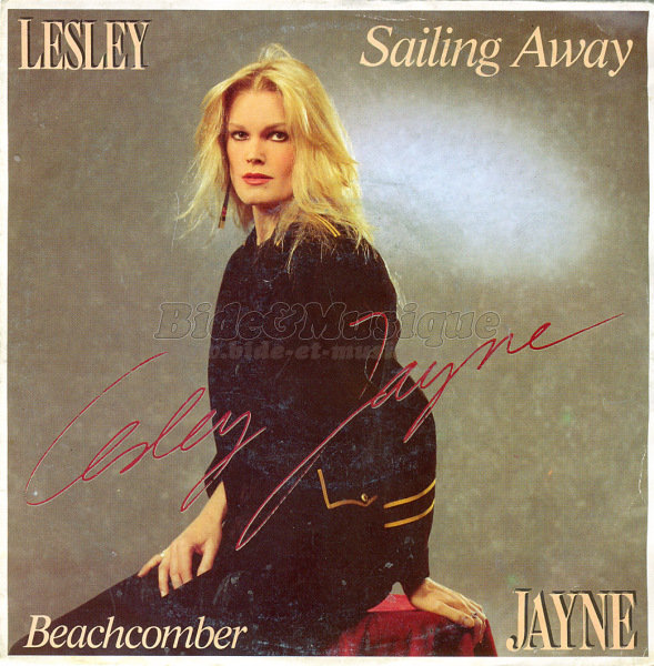 Lesley Jayne - Sailing away