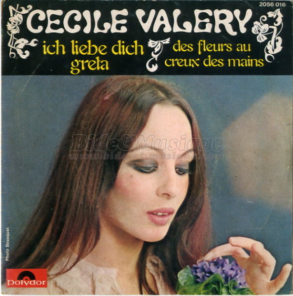 Ccile Valry - Des fleurs au creux des mains