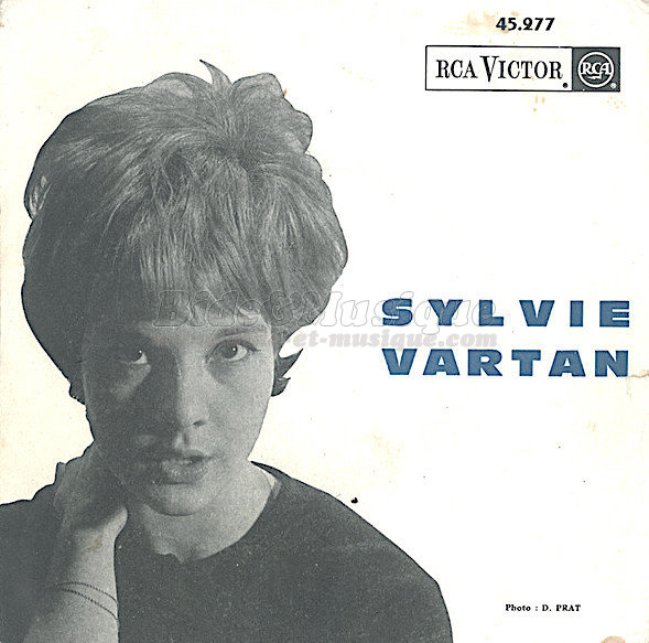 Souviens-toi un t - N35 (1963 - Sylvie Vartan : En coutant la pluie) [rediffusion]