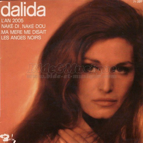 Dalida - Nake di, Nake dou