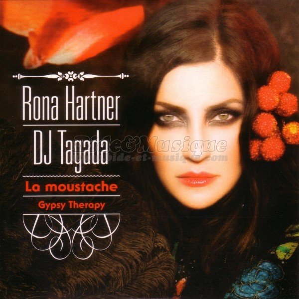 Rona Hartner - La moustache