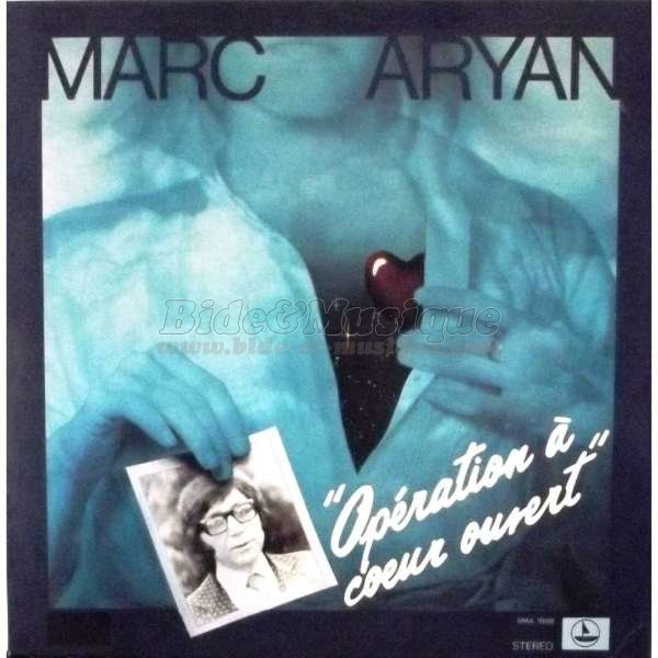 Marc Aryan - Grosses lunettes sur un petit bout de nez