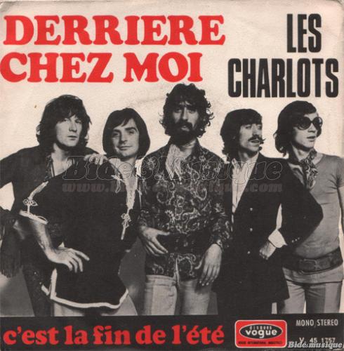 Les Charlots - Derri%E8re chez moi