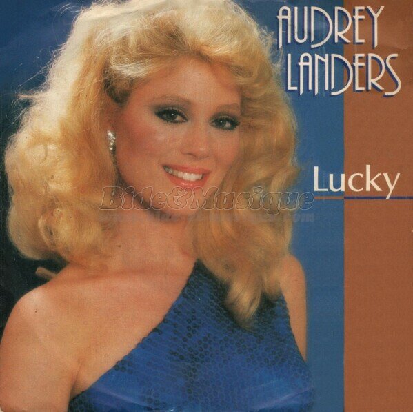 Audrey Landers - Tour du monde en 80 bides, Le