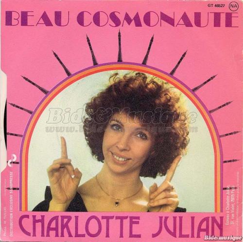 Charlotte Julian - Beau cosmonaute