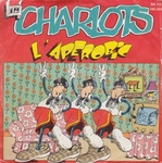 Les Charlots - Réflexions napoléoniennes sur un objet usuel de la vie en exil (La table)