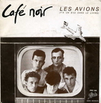 Caf noir - Les avions (y'a un B 52 dans le living)